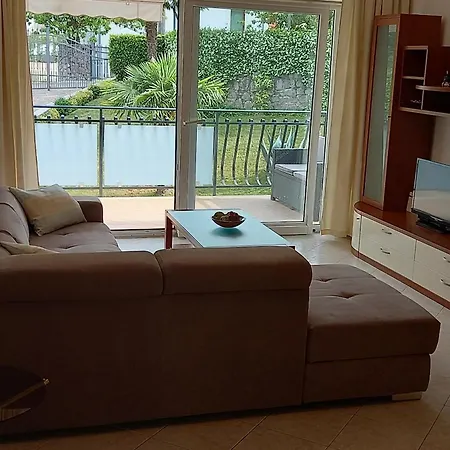 With Parking Space Icici, Opatija - 7885 Apartman *
