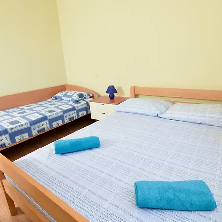 With Parking Space Icici, Opatija - 7885 Apartman Icici