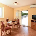 Apartment With Parking Space Icici, Opatija - 7885 *