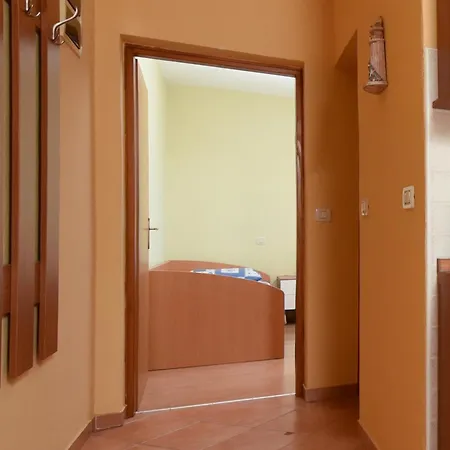 With Parking Space Icici, Opatija - 7885 Daire