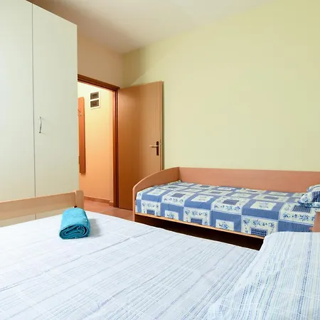 Apartment With Parking Space Icici, Opatija - 7885